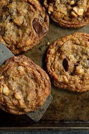 Flat And Chewy Chocolate Chip Cookies Recipe Recipe Chewy Chocolate Chip Cookies Gooey Chocolate Chip Cookies Cookies Recipes Chocolate Chip