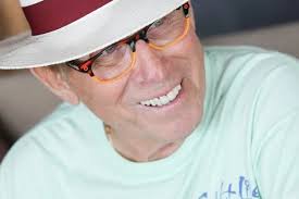 Tom Redmond Sr., Aussie Hair Care Founder, Dies at 92