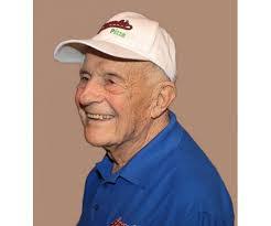 Samuel Ricci's Instagram, Twitter & Facebook