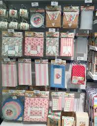 Pin On Blooming Beautiful Spring Summer Interiors