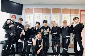 Make quizzes, send them viral. Quiz Siapa Member Nct 127 Yang Bakal Jadi Pahlawan ì˜ì›… Kamu Kepoper