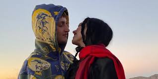 Dua lipa is in a relationship with the younger brother of gigi and bella hadid, anwar hadid, who is unsurprisingly also a model. Dua Lipa And Anwar Hadid S Full Relationship Timeline