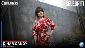 Penolong, gelatik, jual jagung, golf, peci, duku, tang, widura ; Heboh Dinar Candy Jual Celana Dalam Sang Ayah Awalnya Mengira Efek Santet Tribunnews Com Mobile
