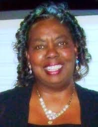 Rena Dyer's Instagram, Twitter & Facebook