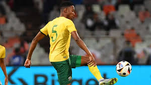 Mbatha: The Next Paulinho? Pirates Star Gets HUGE Barcelona Comparison! - Imagen principal del artículo
