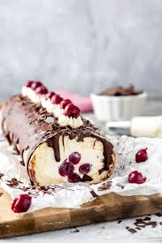 Donauwellen Biskuitrolle Rezept Mein Naschgluck Rezept Kuchen Und Torten Rezepte Kuchen Und Torten Kuchen Rezepte Einfach