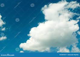 596,738 Blue Clouds High Stock Photos
