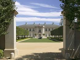 Beverly Hillbillies Estate Sells To Media Heir Lachlan Murdoch For About 150 Million Expensive Houses Houses In America Mansions