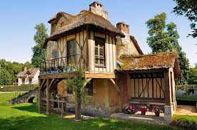 Le Hameau De La Reine Marie Antoinette A Trianon Cosy House Luxury Cottage Historic Homes