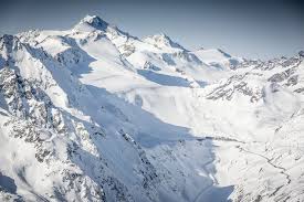 With some of austria's highest pistes, and bags of intermediate terrain, sölden ski resort won't disappoint on any level, on or off the pistes. Solden Ski Area In Otztal Tirol Superlative Winter Sports