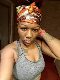 I aked Siri to beam me up. Siri told me to "remove your belt, shoes, and  jacket." Nothing happened. Siri you lying bitch!