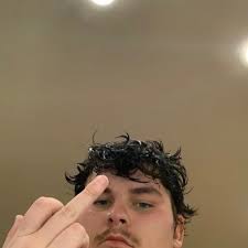 Alexander Lemmenes (@alexclemmenes)