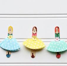 ‪16 easy crafts for kids to make with 3 supplies or less - Care.com Resources‬‏