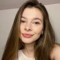 9 "Julia Kosmala" profiles