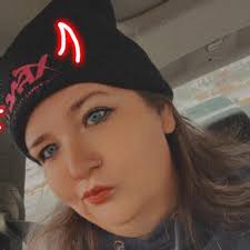 We've seen a young RWBY and young RNJR pop up here and there. But how about  a young CFVY? ~ Blacksmith Artist: Dashingicecream Source:  https://dashingicecream.tumblr.com/post/105323375257/team-cfvy-as-kids