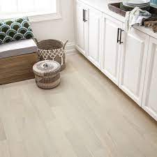 Among its many features driclic flooring comes in beautiful colors with realistic wood like embossing. Builddirect Jasper Waterproof Engineered Hardwood Varuna Collection In 2021 White Oak Hardwood Floors Engineered Hardwood Engineered Hardwood Flooring