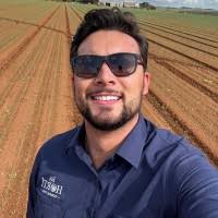 100+ perfis com “Erick Alberto”