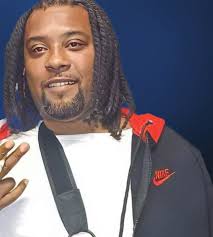 harris funeral home 17 trifold quintaveious johnson.indd