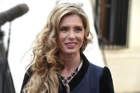 Maria orsic, also known as maria orschitsch was a famous medium who became the leader of the vril gesellschaft. Bjela Doveo Pojacanje Iz Holivuda Evo Zene Koja Je Ocarala Pavelica I Hitlera Vise Je Igrala Gola Nego Obucena A Sad Stize U Senke Foto