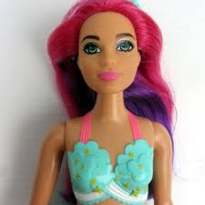 barbie-dorothy-wizard-of-oz-doll fashiondollsnmore.com talks