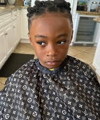 Everyone stop what ya doing and take a minute to wish @kinghalo a huge  HAPPY BIRTHDAY my boy turns 8 today , man does time fly , such a blessing  to be your dad 💙