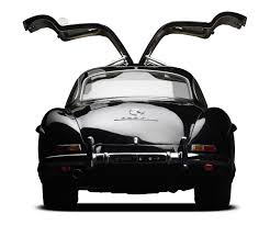 Buying A Mercedes Benz 300 Sl Gullwing In 1970 Mercedes Benz 300 Mercedes Benz Mercedes
