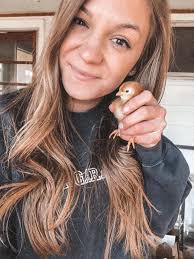 Cool points? Gone. Thanks a lot, Mom. 🦌🙈 Do you have to clean me with  spit when literally EVERYONE is watching?! The ducks are definitely  judging.... 🦆💦” #DeerFamily #WildAndWonderful #YellowstoneBearWorld  #CubCutiesAndFawnsToo #NatureLaughs