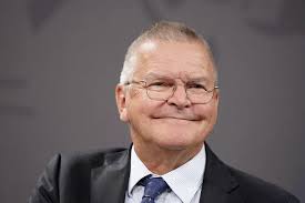 Nordean nimitystoimikunnan Niko Pakalen Bloombergille: Lars Rohden  mahdollinen puheenjohtajuus Alectassa ei ollut ongelma Nordealle