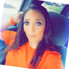 Rachel Shurtz's Instagram, Twitter & Facebook