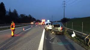 🌐 map of videos «ch switzerland»: Von Auto Erfasst Pannenhelfer Wird Auf A13 Bei Buchs Lebensgefahrlich Verletzt Fm1today