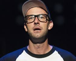 Review: Take Me Out at 1st Stage