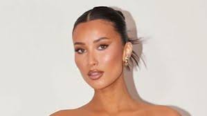 Evelyn Ellis: Married At First Sight 2023 Contestant Official Bio