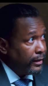 Robert Zene Exige que Mike Ross Traicione a Harvey Specter! 😱