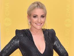 Jamie spears stepped down temporarily as his daughter's personal conservator in 2019 due to health reasons. Jamie Lynn Spears Opens Up About Her Pregnancy At 16 Hellogiggles