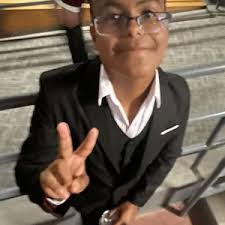 Abigail Ebert's Instagram, Twitter & Facebook