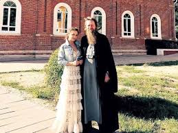 Jun 22, 2021 · певица макsим остается в коме теперь же яна, как стало известно uznayvse.ru, высказалась о прогнозах, которые дают врачи. Vyhodila Li Iz Komy Pevica Maksim Podrobnosti O Sostoyanii Zdorovya I Prognozy Portal Kompromat