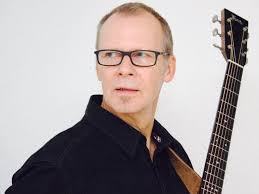 MIKE WEST → Hier direkt online buchen