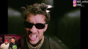 Ey, ey los pongo a bailar le palúa (wuh) y el que no baile que lo despeluquen (ey) hijo. Bad Bunny Booker T Video Oficial Reaction Youtube