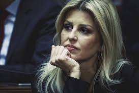 Θυμιζει το νυφικο της καγια στον γαμο της με ν. Elena Rapth O Gamos To Yperoxo Nyfiko Ki O Agnwstos Kimwnas Alphafreepress Gr
