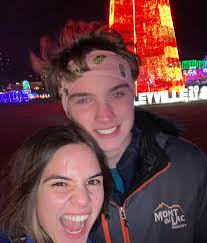 Olivia Hendrickson (@olimaehen) • Instagram photos and videos