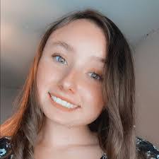 Amber Strobel's Instagram, Twitter & Facebook