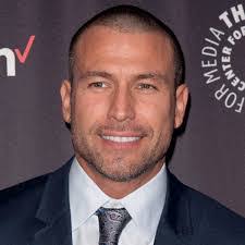 Ismael Amaya's Instagram, Twitter & Facebook