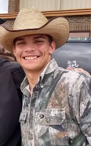 Congratulations to Dickinson Gator junior running back Malachi Gamble, who  was selected as the Most Valuable Player in District 24-6A! DHS Gators  Booster Club Dickinson ISD Athletics Dickinson ISD Alumni Association  Dickinson