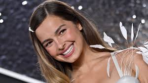 Addison Rae Wore Granny Panties & a Padded Bra on the VMAs 2024 Red Carpet  | Glamour UK