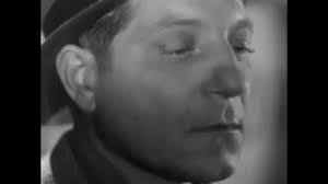 30 Phrases & Words To Flirt in French