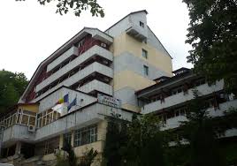 Hotel olanesti baile olanesti dispune de un restaurant cu 3 sali: Hotel Livadia 3 Baile Olanesti Romania Oferta Cazare