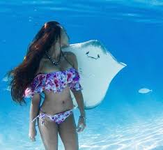 Pin On Gorgeous Life Luxury Travel Relationship Goals Bombshell Babes