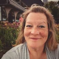 200+ "Stephanie E." profiles