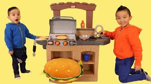 Check spelling or type a new query. Kids Pretend Play Cooking A Giant Burger Bbq Playset Fun With Ckn Toys Youtube