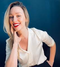 Amy Theberge's Instagram, Twitter & Facebook